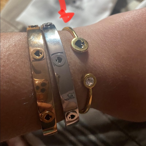 Gold Kate Spade Bracelet Bangel rarely use still looks flawlessly new. - Picture 2 of 2